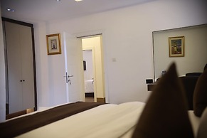 Remarkable 3-beds Apartment in Abuja