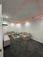 Citrine Suite 4 Bed House in Stoke on Trent