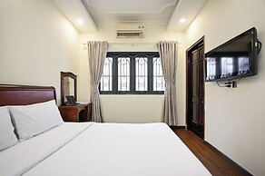 Red Sun Airport Saigon Hotel