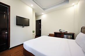 Red Sun Airport Saigon Hotel