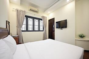 Red Sun Airport Saigon Hotel