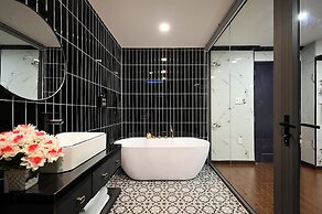 Red Sun Airport Saigon Hotel