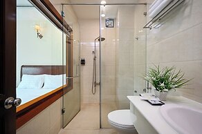 Red Sun Airport Saigon Hotel