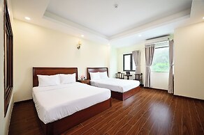 Red Sun Airport Saigon Hotel