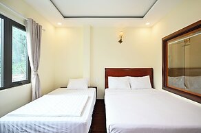 Red Sun Airport Saigon Hotel