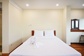 Red Sun Airport Saigon Hotel