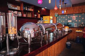 Ruby Riverside Hotel & Hostel