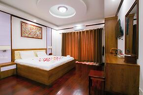 Ruby Riverside Hotel & Hostel