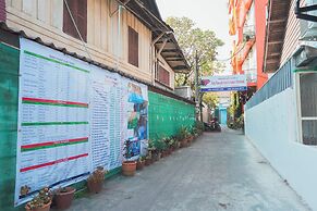 Ruby Riverside Hotel & Hostel