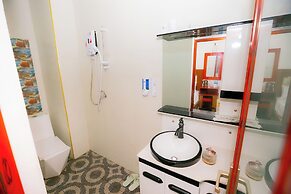 Ruby Riverside Hotel & Hostel