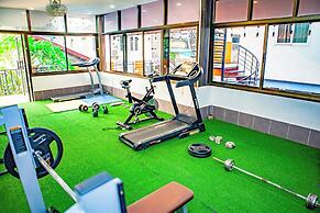 Ruby Riverside Hotel & Hostel