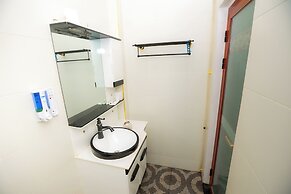 Ruby Riverside Hotel & Hostel