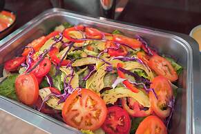 Ruby Riverside Hotel & Hostel