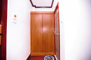 Ruby Riverside Hotel & Hostel