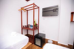 Ruby Riverside Hotel & Hostel