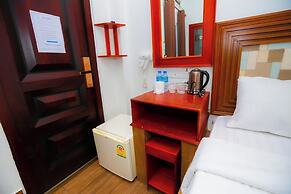 Ruby Riverside Hotel & Hostel