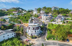 Pham Gia Villa &Hotel