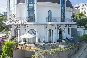 Pham Gia Villa &Hotel