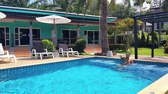 Tum Mai Kaew Lanta Resort