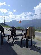 Kartiky homestay & restautant Gopeshwer