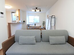 eRapos House Imamiya