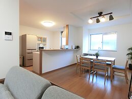 eRapos House Imamiya