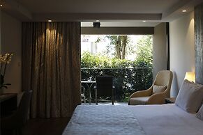 Palmon Bay Hotel & Spa