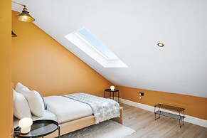 The Balham Flat - Lovely Studio Type Flat