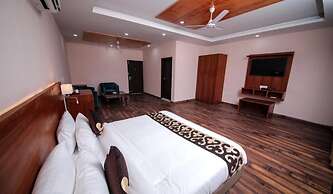 Amritara Social Palace