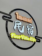 First Villa Life Hostel