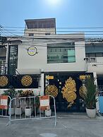 First Villa Life Hostel