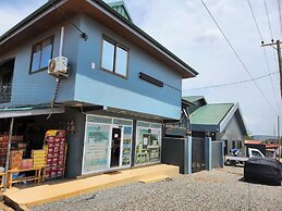 Beautiful Cozy 2 Bed Near Highway