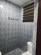 Beautiful Cozy 2 Bed Near Highway