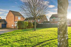 Taylor Close Holiday Home