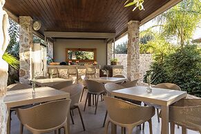 Sun City Luxury Apartments