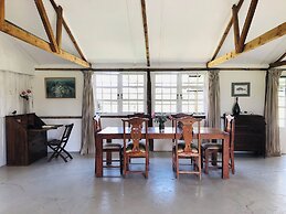 Dream the days away - The Rustic Barn