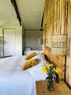 Dream the days away - The Rustic Barn