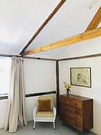 Dream the days away - The Rustic Barn