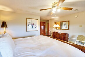 Tallassee Family Home w/ Stunning Smoky Mtn Views