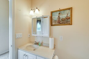 Cozy Clearwater Apartment - Hike, Fish & Explore!