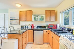 Charming Santa Cruz Studio w/ Private Hot Tub