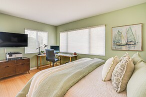 Charming Santa Cruz Studio w/ Private Hot Tub