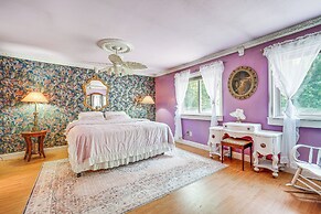 French-inspired Townhome 9 Mi to Saratoga Springs!
