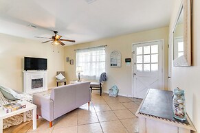 Pace Family Home: 1 Mi to Beach & Park!