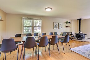 Charming Highland Falls Home < 2 Mi to West Point!