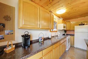 Charming Smokies Home Near National Park!