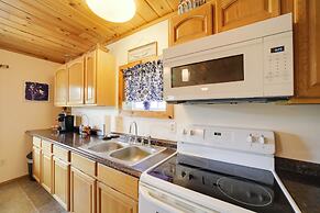 Charming Smokies Home Near National Park!