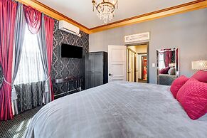 Saloon-style Prosser Loft in WA Wine Country!