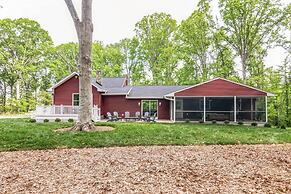 Woodhaven: Your Serene Countryside Escape 5 Bedroom Farmhouse