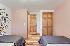 Nederland Mountain Haven 3 Bedroom Bungalow by RedAwning